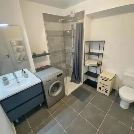 Cosy Pres Du Port Nicea